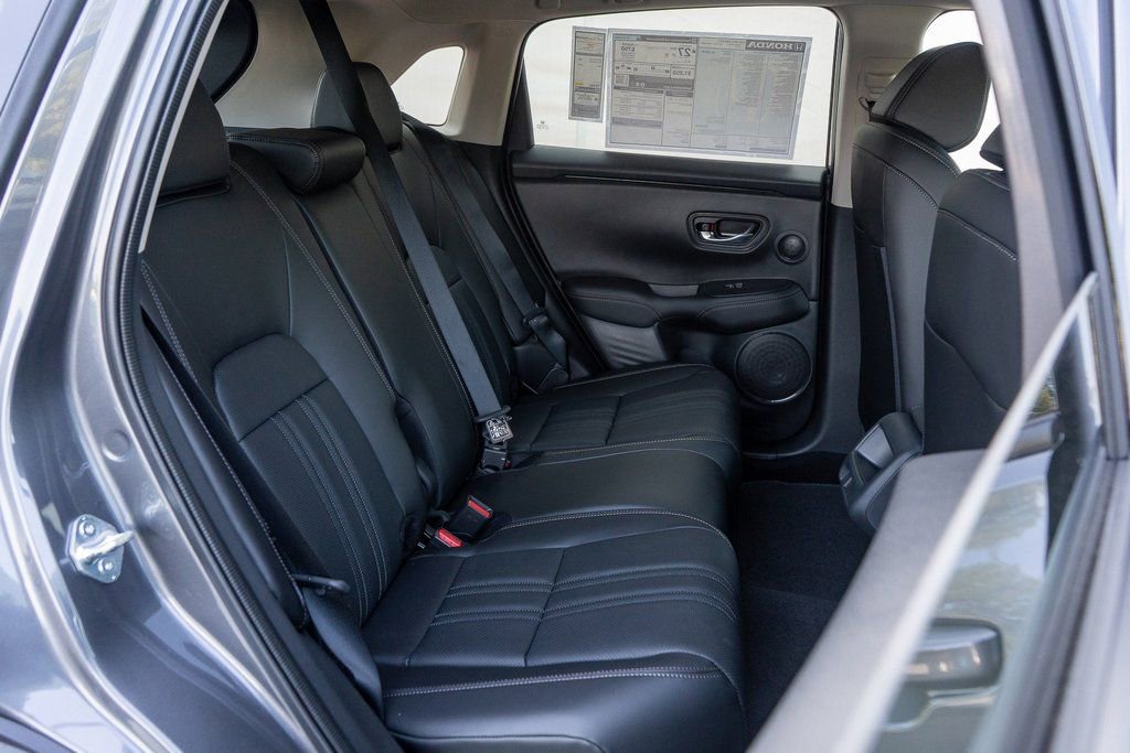 New 2026 Honda HR-V EX-L image 14