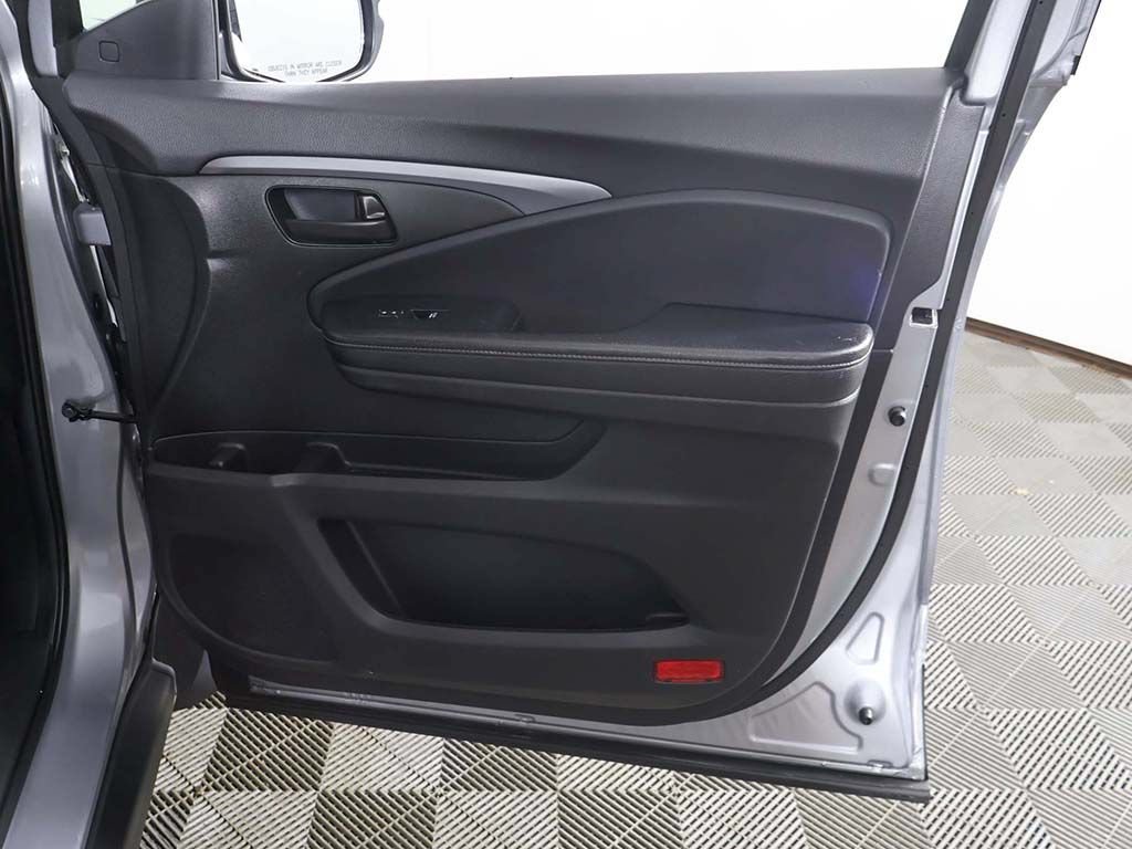 Used 2023 Honda Passport EX-L image 26