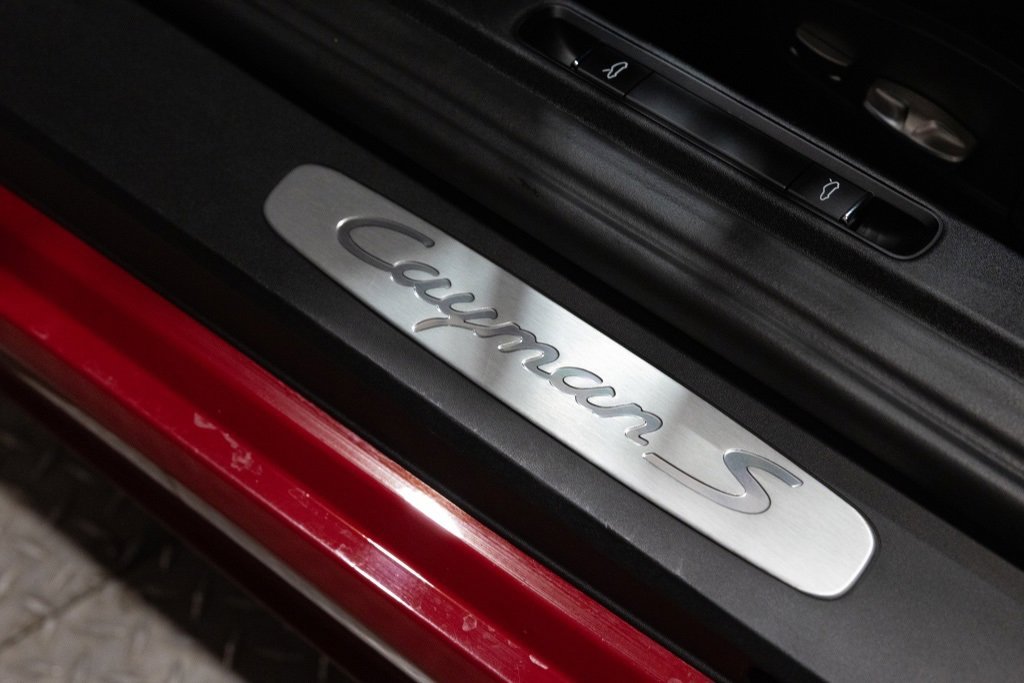 Used 2019 Porsche 718 Cayman S image 23