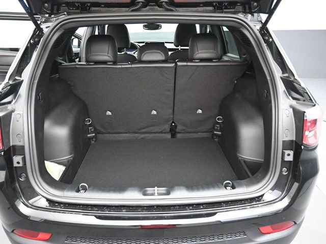 New 2026 Jeep Compass Latitude image 19