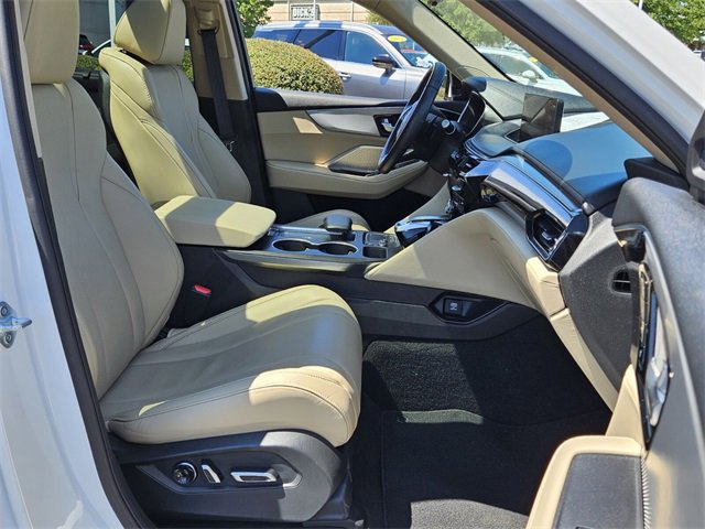 Certified 2023 Acura MDX FWD w/ Technology Package image 17