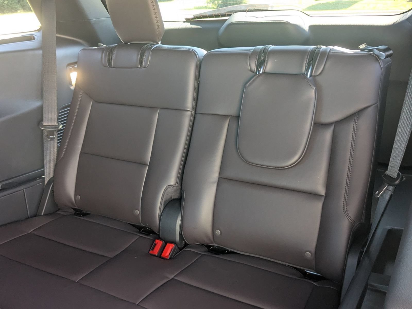 New 2026 Ford Explorer Platinum w/ LUX Leather Package AWD/4WD image 35