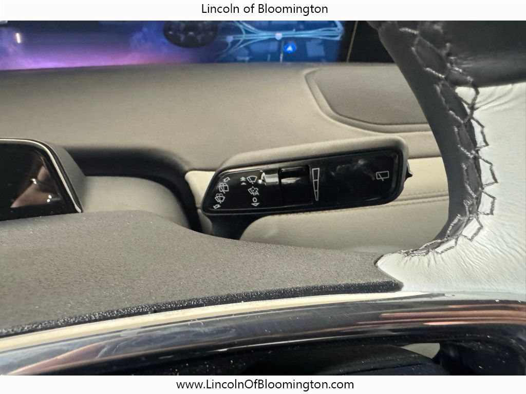 Certified 2025 Lincoln Navigator L Black Label AWD/4WD image 50
