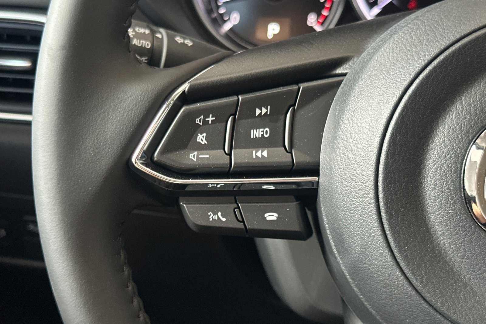 New 2025 MAZDA CX-5 AWD 2.5 S w/ Preferred Package image 25