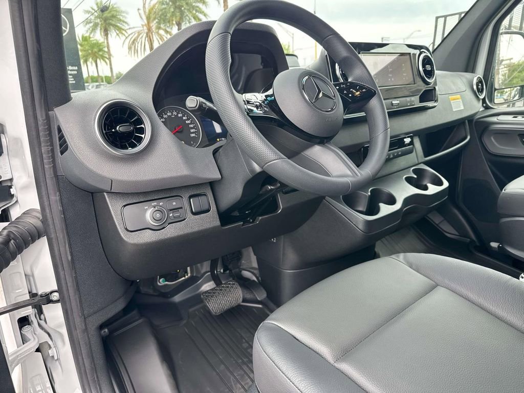 New 2026 Mercedes-Benz Sprinter 3500 image 8