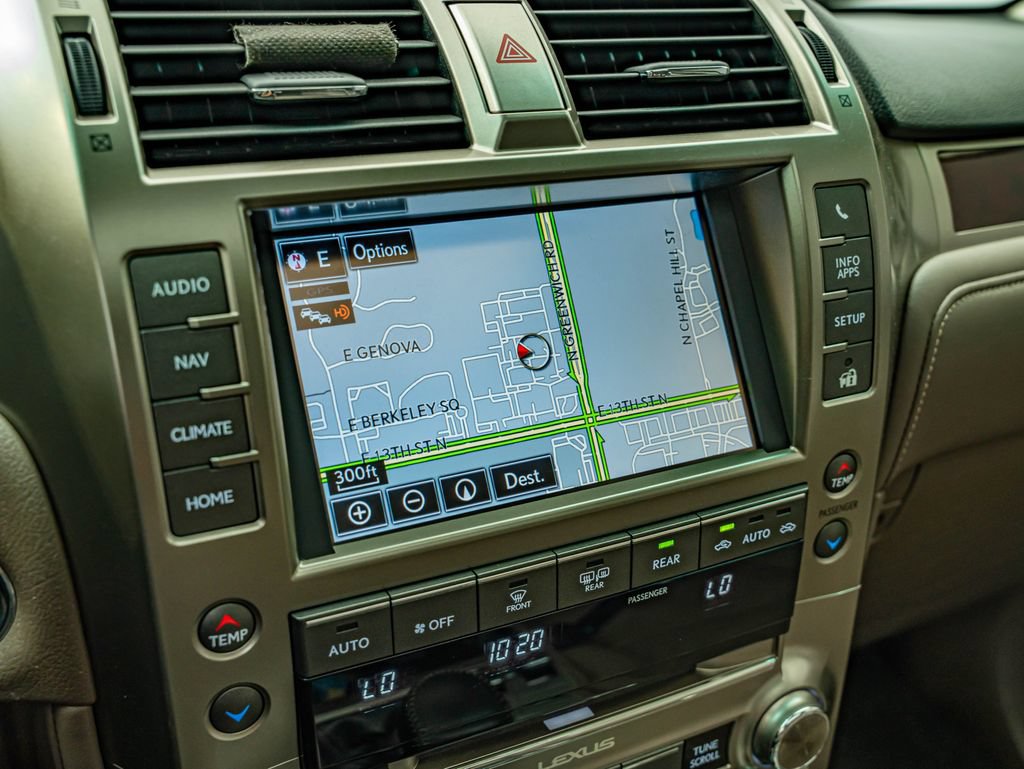 Used 2014 Lexus GX 460 w/ Premium Package AWD/4WD image 26
