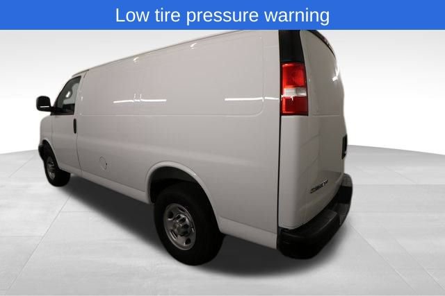New 2025 Chevrolet Express 2500 w/ Communications Package RWD image 4
