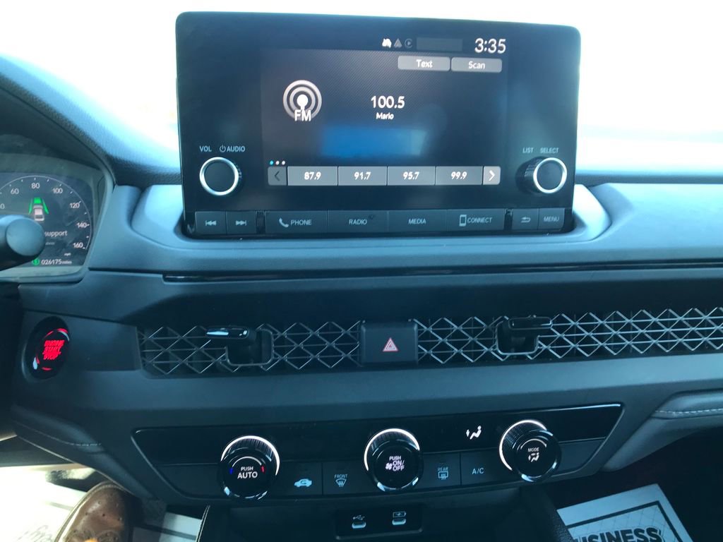 Used 2023 Honda Accord LX image 6