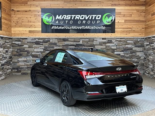 Used 2023 Hyundai Elantra Blue FWD image 7