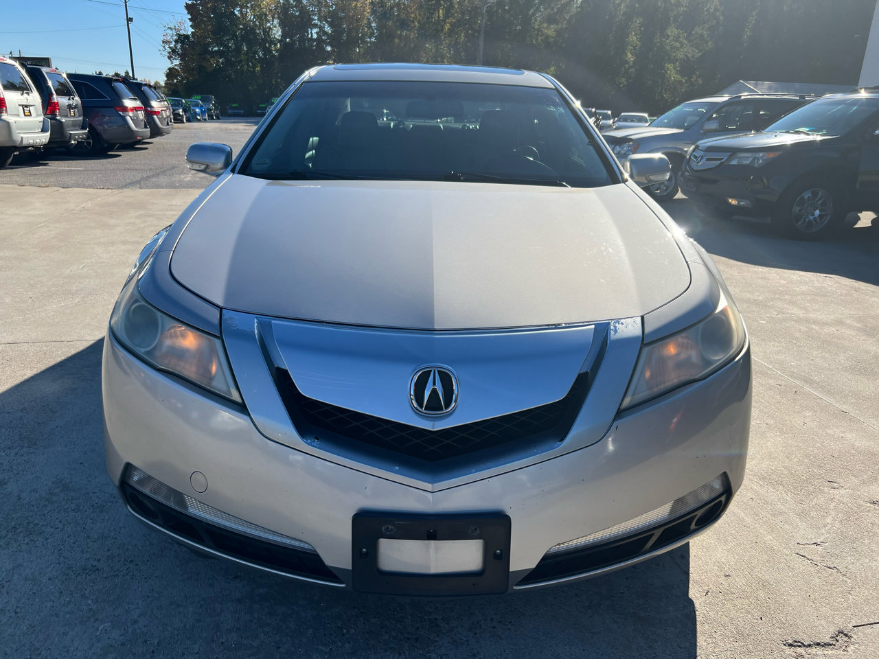Used 2011 Acura TL w/ Technology Package image 3