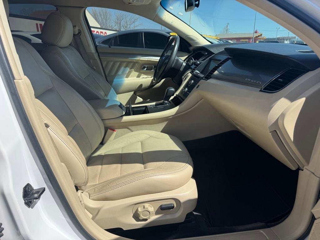 Used 2016 Ford Taurus SEL w/ Equipment Group 201A image 13