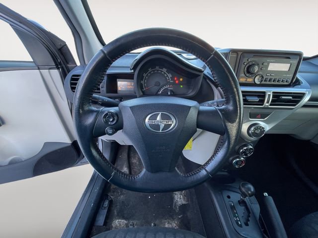 Used 2012 Scion iQ w/ Rear Speaker Pkg image 12