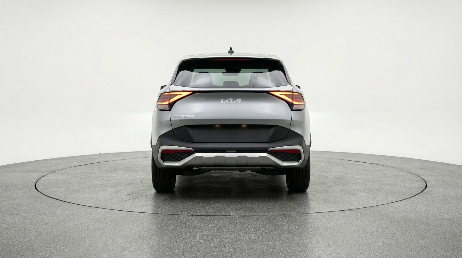 Used 2025 Kia Sportage LX image 7