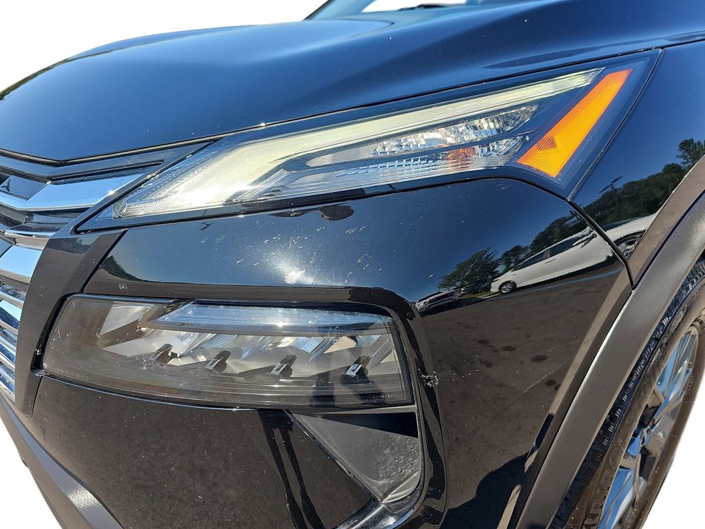 Used 2024 Nissan Rogue S FWD image 31
