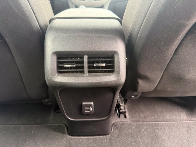 Used 2019 Chevrolet Equinox LS FWD image 12