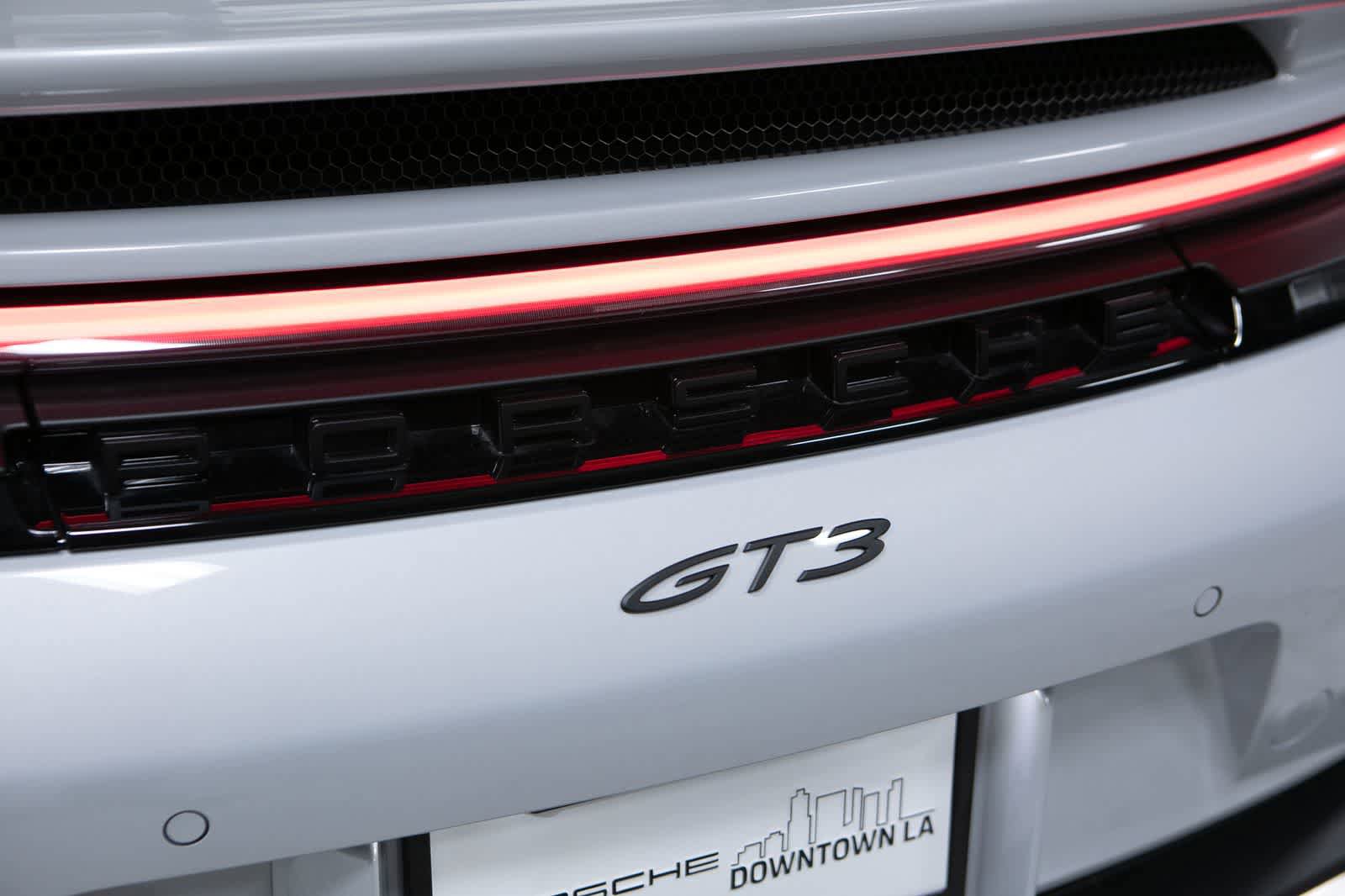 Used 2026 Porsche 911 GT3 RWD image 19