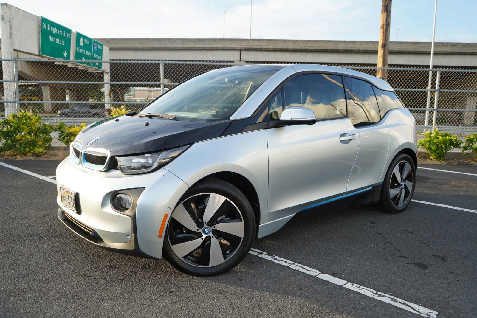 Used 2014 BMW i3 RWD image 3