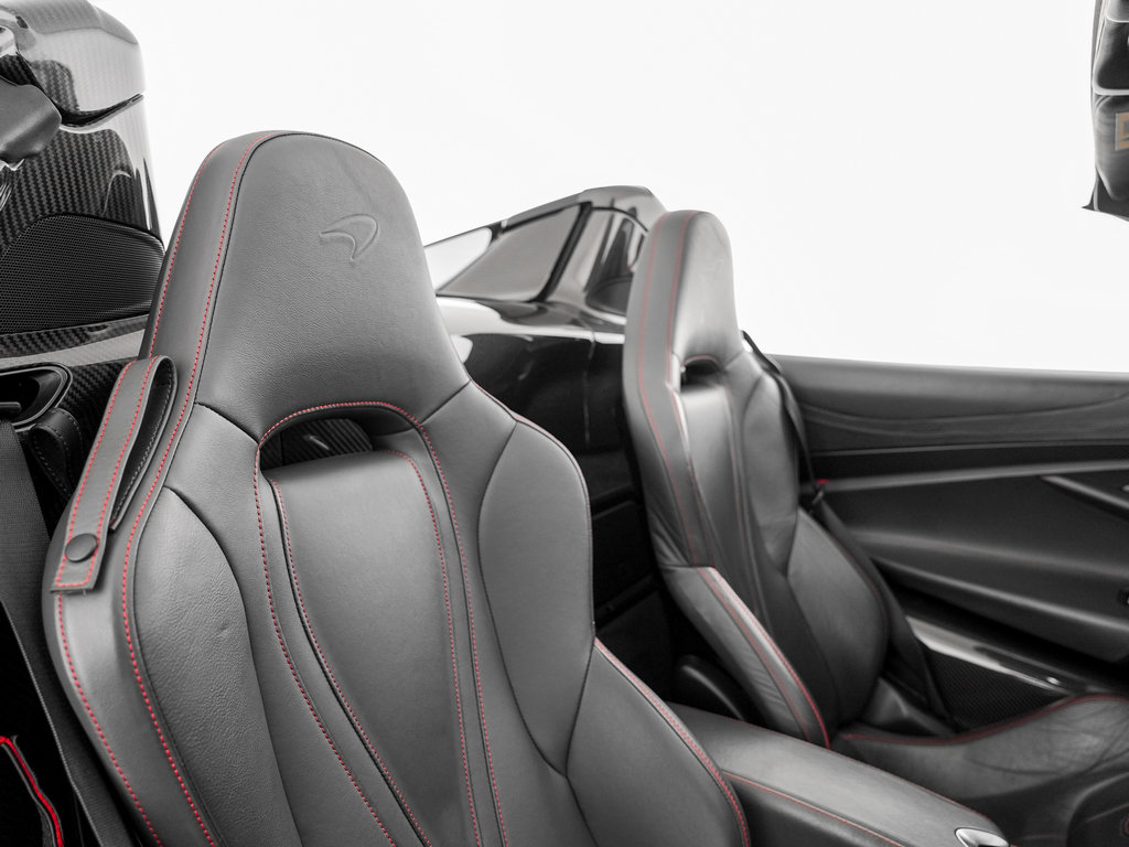 Used 2020 McLaren 720S Luxury RWD image 7