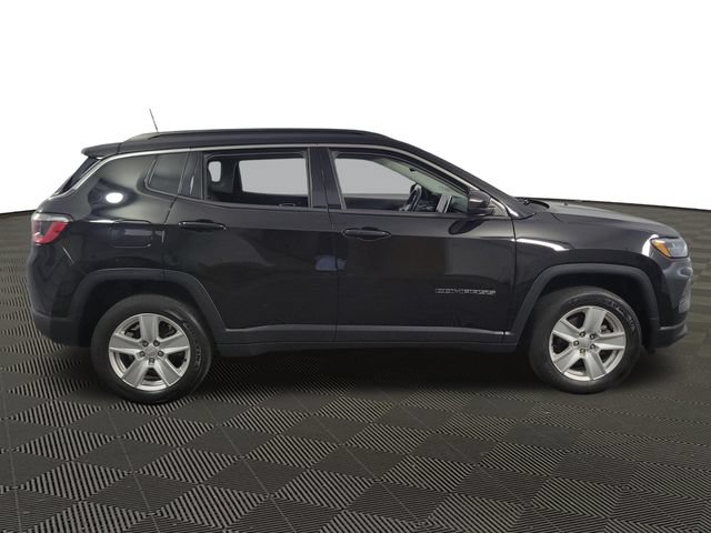 Used 2022 Jeep Compass Latitude w/ Convenience Group AWD/4WD image 10