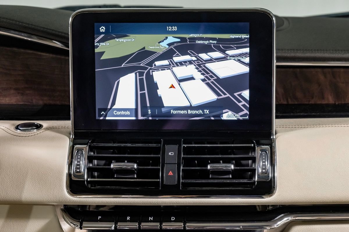 Used 2020 Lincoln Navigator L Reserve w/ Luxury Package image 24