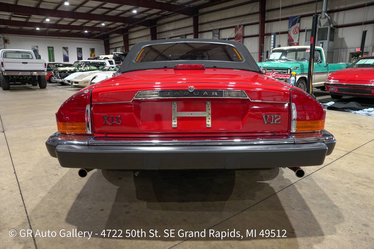 Used 1989 Jaguar XJS V12 Convertible RWD image 23