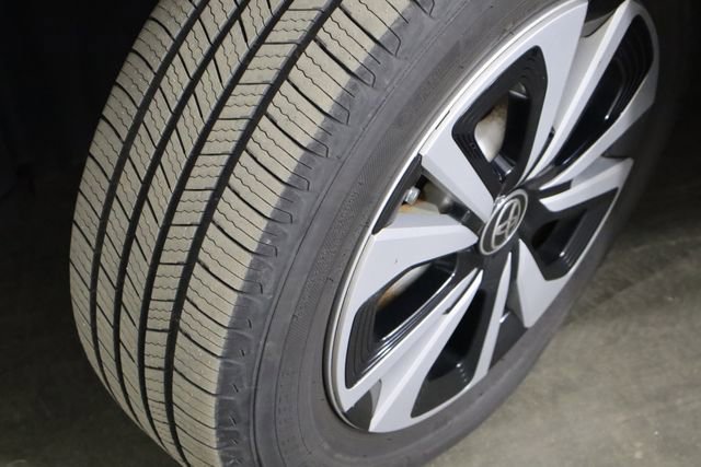 Used 2019 Toyota Prius Prime Premium image 39