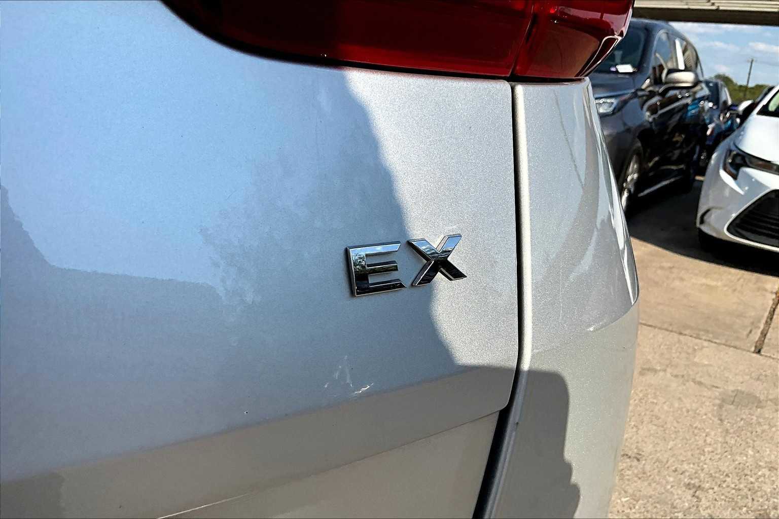 Used 2020 Kia Sportage EX image 17