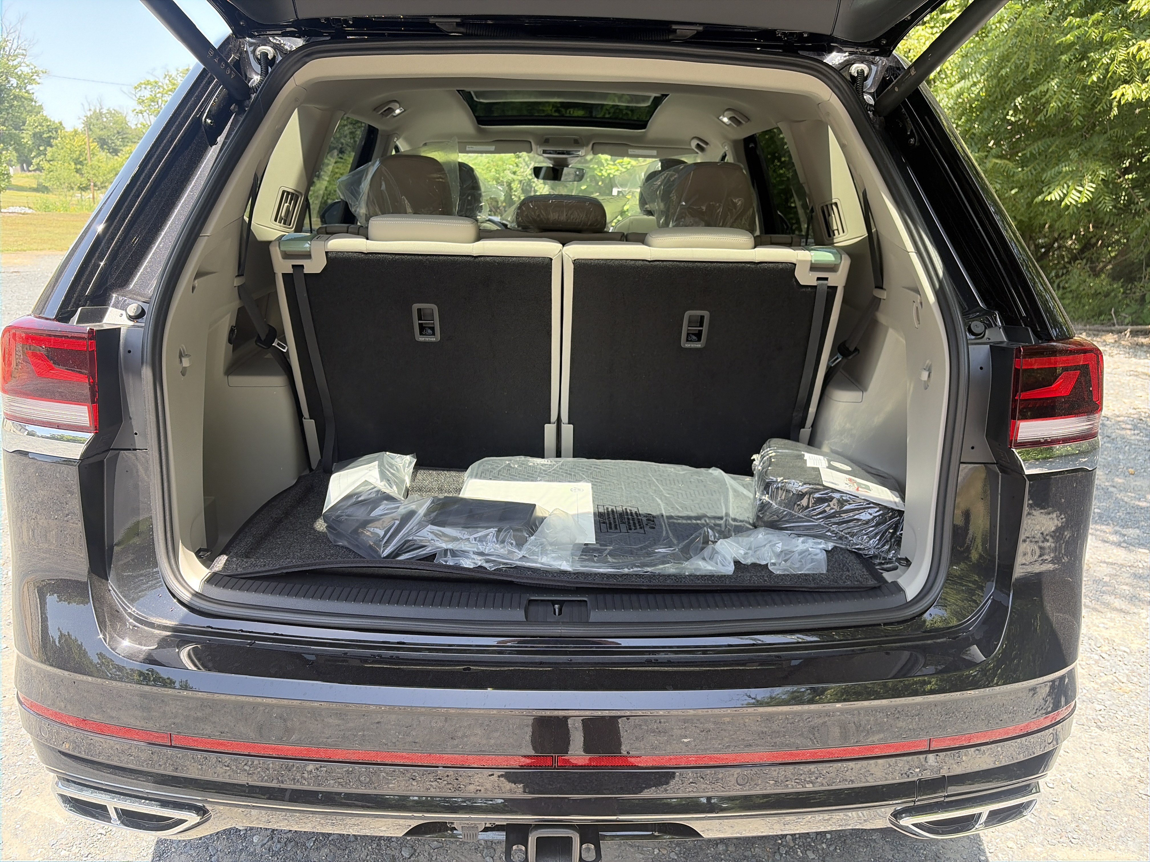 New 2026 Volkswagen Atlas SEL Premium R-Line AWD/4WD image 16