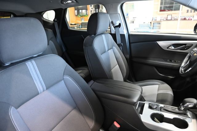 Used 2023 Chevrolet Blazer LT image 8