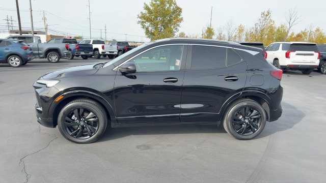 Certified 2024 Buick Encore GX Sport Touring AWD/4WD image 5