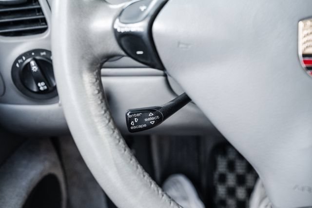 Used 2003 Porsche 911 Carrera RWD image 58