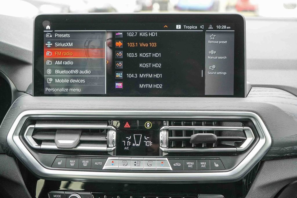 Used 2025 BMW X4 xDrive30i image 15