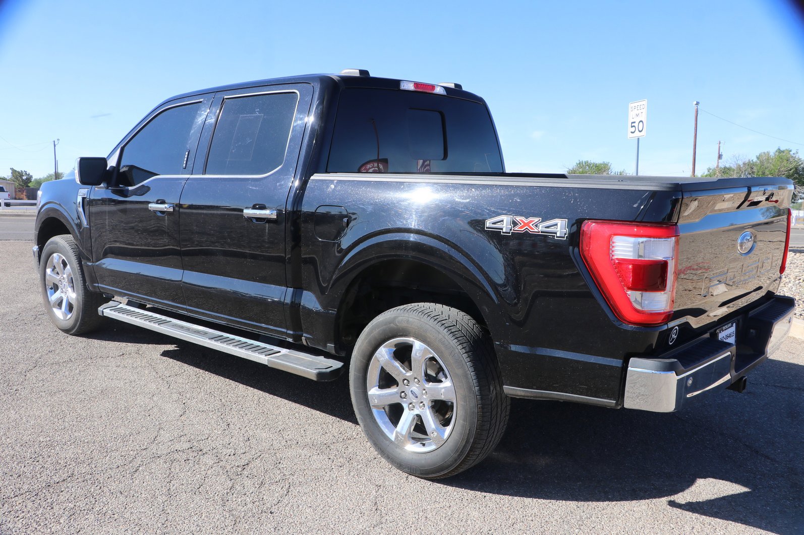 Used 2023 Ford F150 Lariat w/ Equipment Group 502A High AWD/4WD image 5