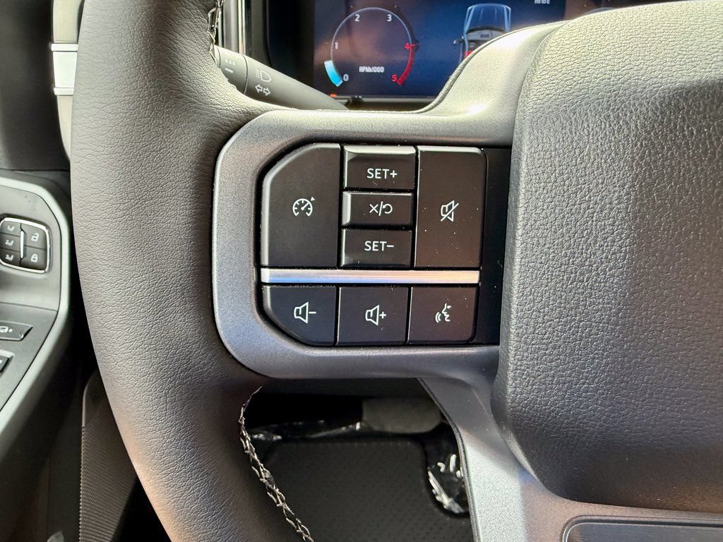 New 2026 Ford F350 Lariat AWD/4WD image 23