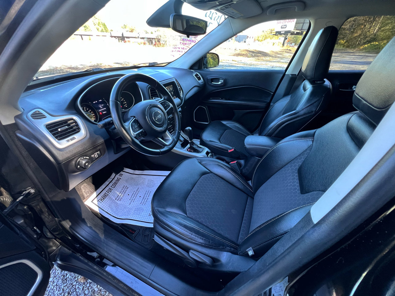 Used 2020 Jeep Compass Latitude w/ Cold Weather Group image 9