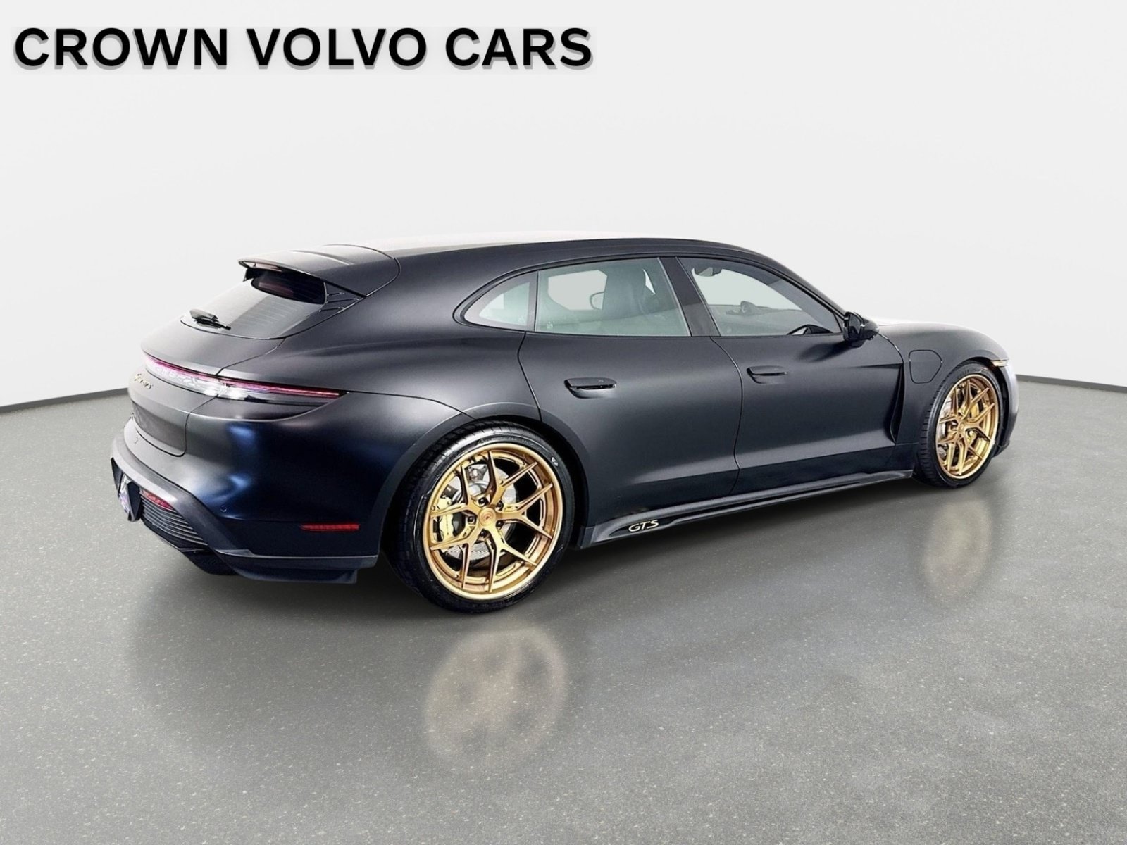 Used 2023 Porsche Taycan GTS AWD/4WD image 5