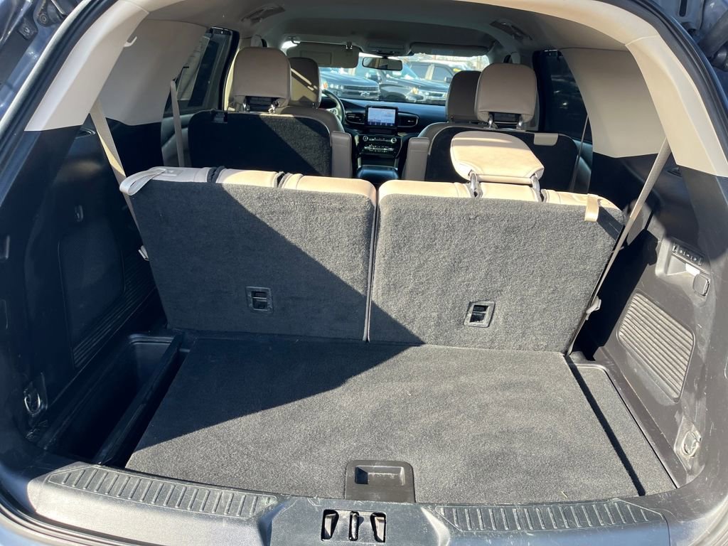 Used 2021 Ford Explorer Limited w/ Equipment Group 301A image 23