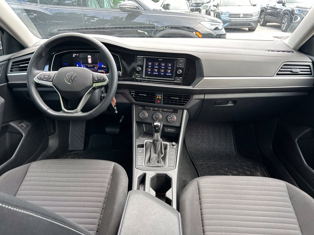 Certified 2024 Volkswagen Jetta S FWD image 8