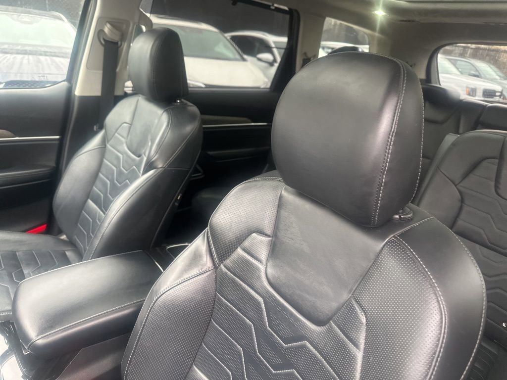 Used 2021 Kia Telluride SX w/ SX Prestige Package image 14