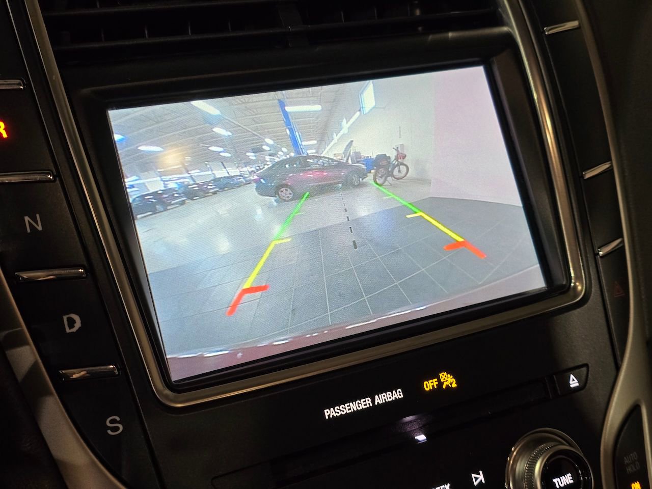 Used 2019 Lincoln Nautilus Reserve w/ Driver Assistance Package image 26