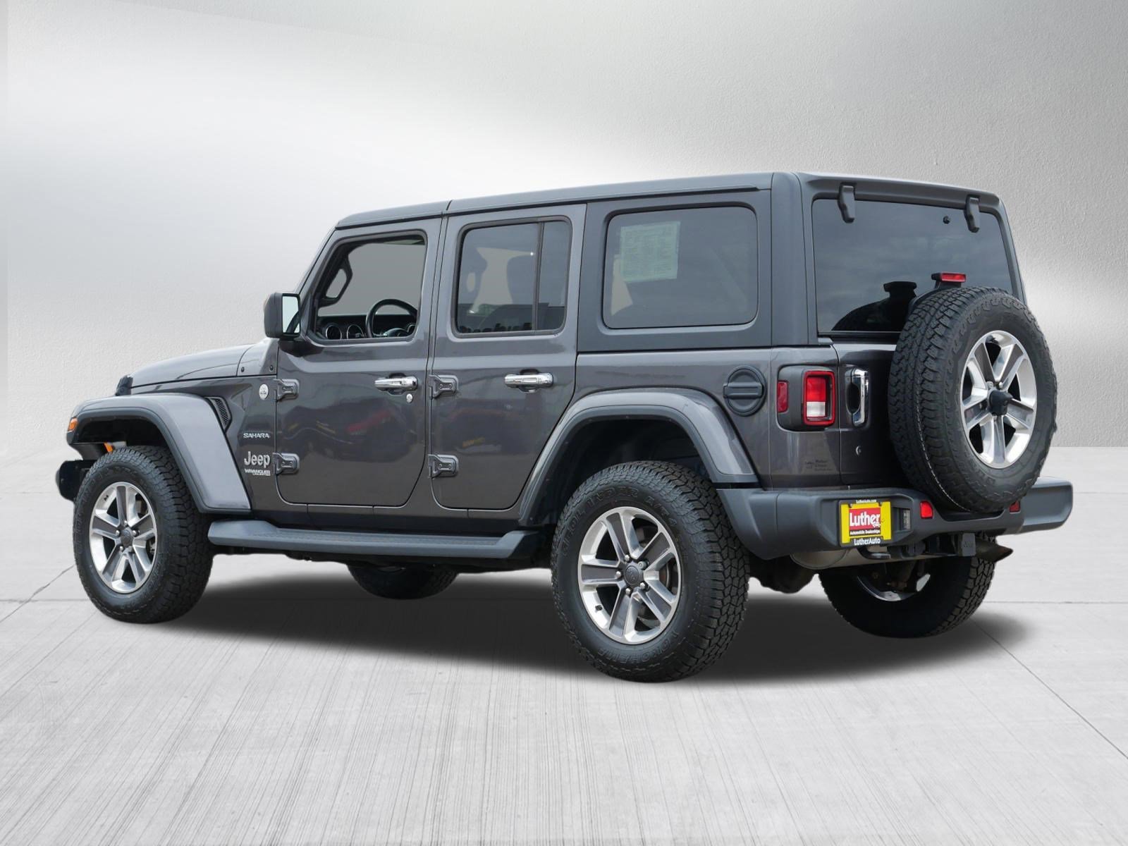 Used 2020 Jeep Wrangler Unlimited Sahara image 5