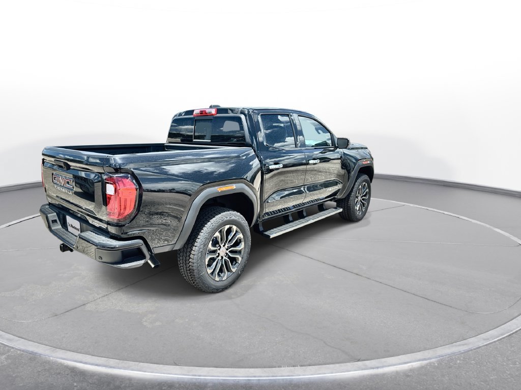 New 2026 GMC Canyon Denali AWD/4WD image 8