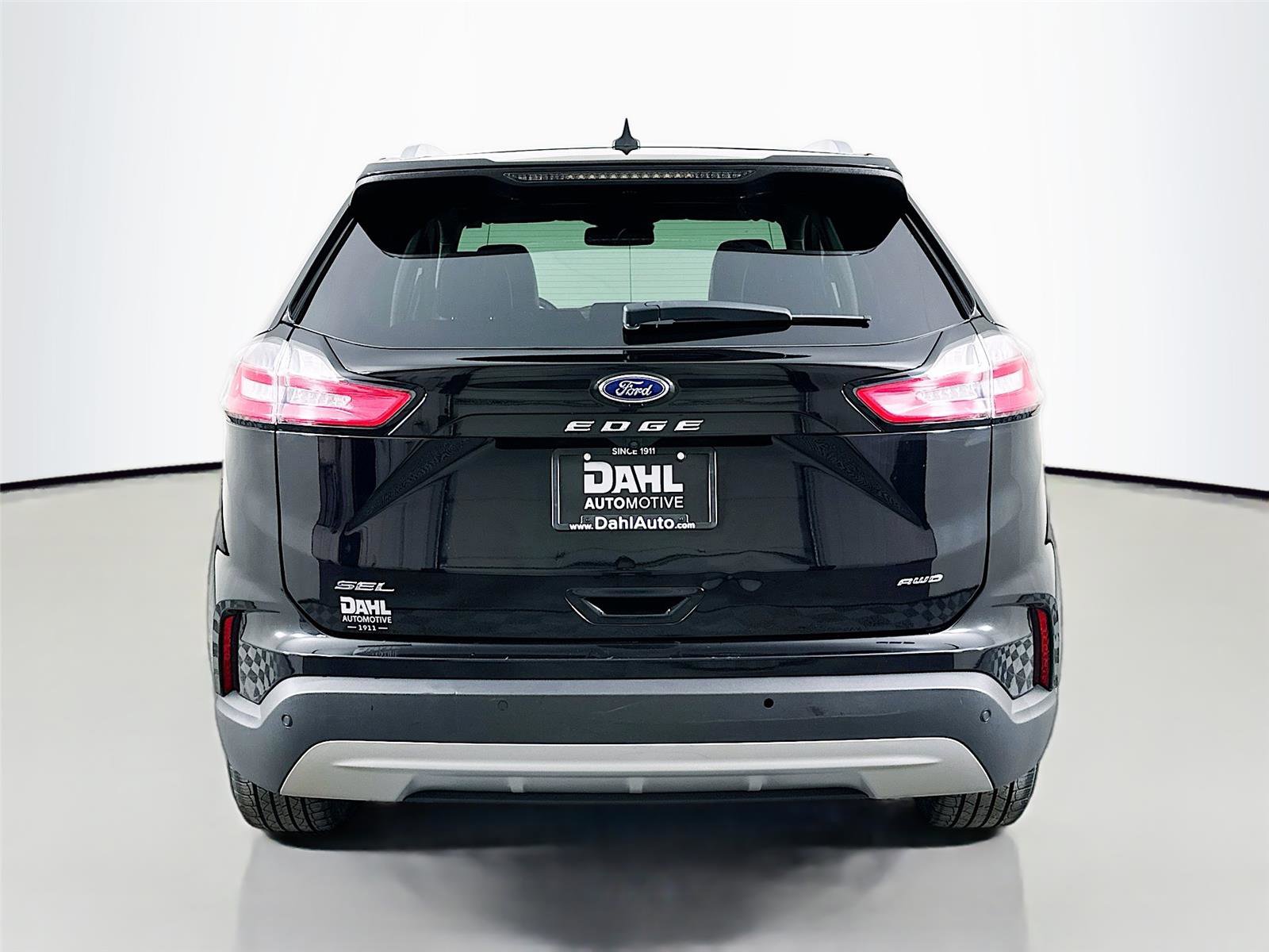 Used 2024 Ford Edge SEL w/ Convenience Package image 12