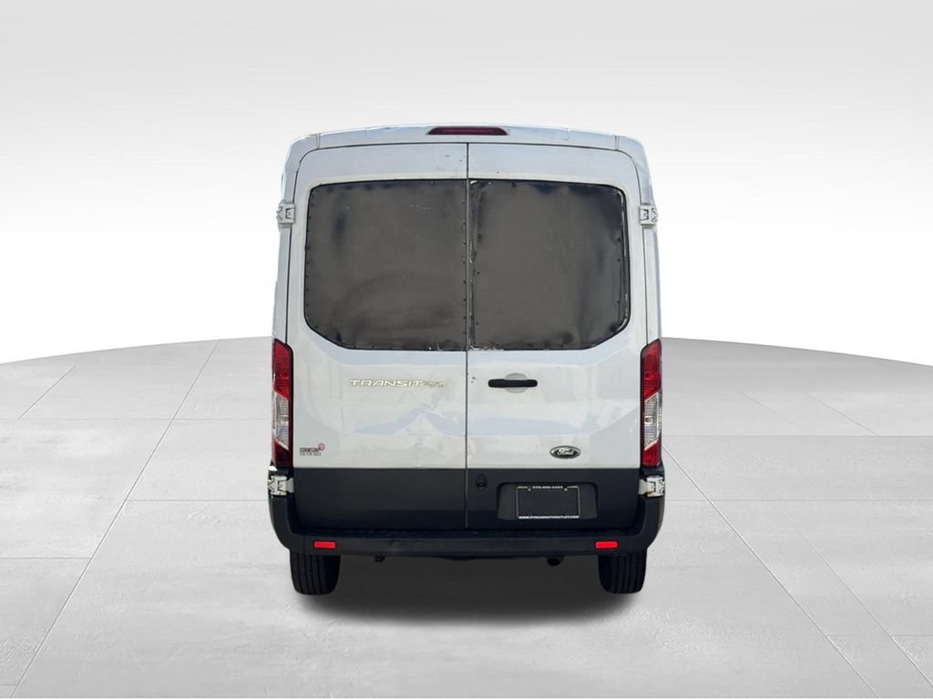 Used 2016 Ford Transit 250 130 Medium Roof RWD image 6
