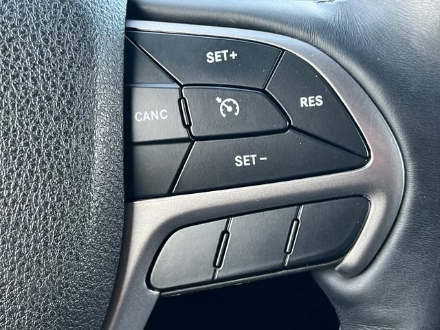 Used 2018 Jeep Grand Cherokee Laredo w/ All-Weather Capability Group image 20