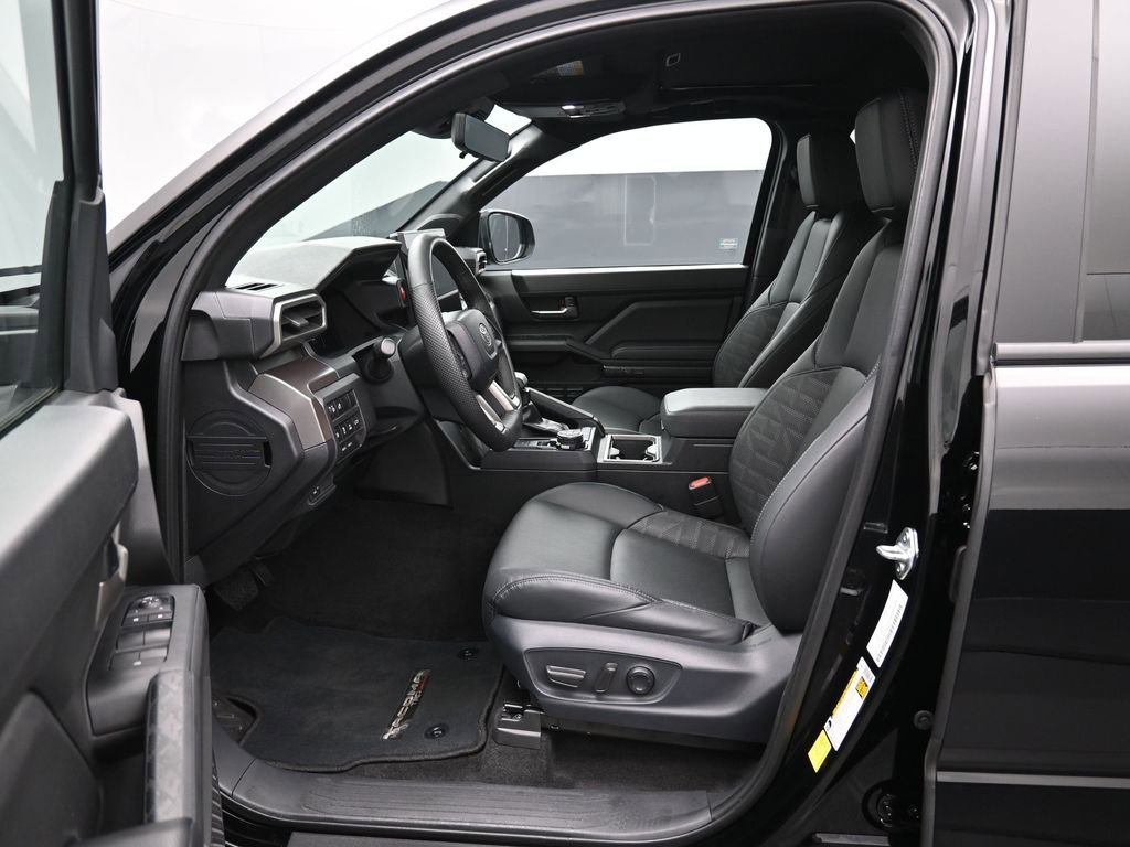 Certified 2024 Toyota Tacoma TRD Off-Road w/ TRD Off Road Premium Package AWD/4WD image 9