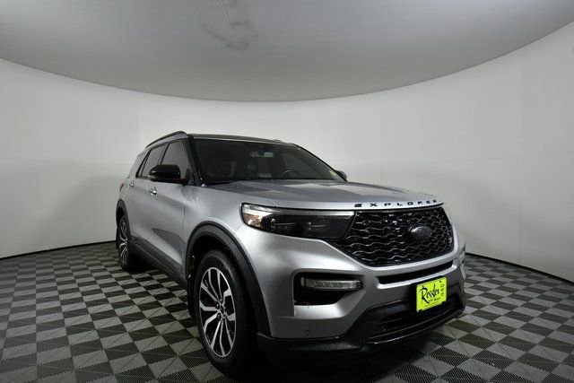 Used 2020 Ford Explorer ST w/ Premium Technology Package image 8