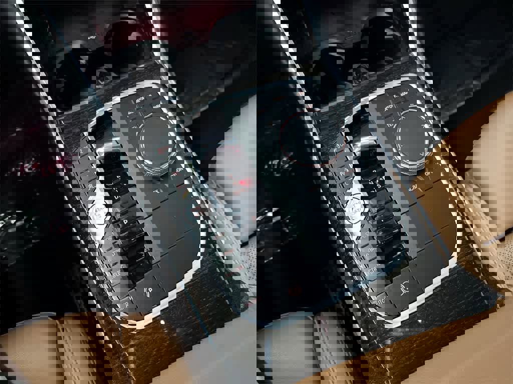 Used 2023 BMW 330e w/ Driving Assistance Package image 21