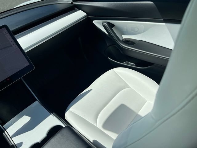 Used 2019 Tesla Model 3 RWD image 15