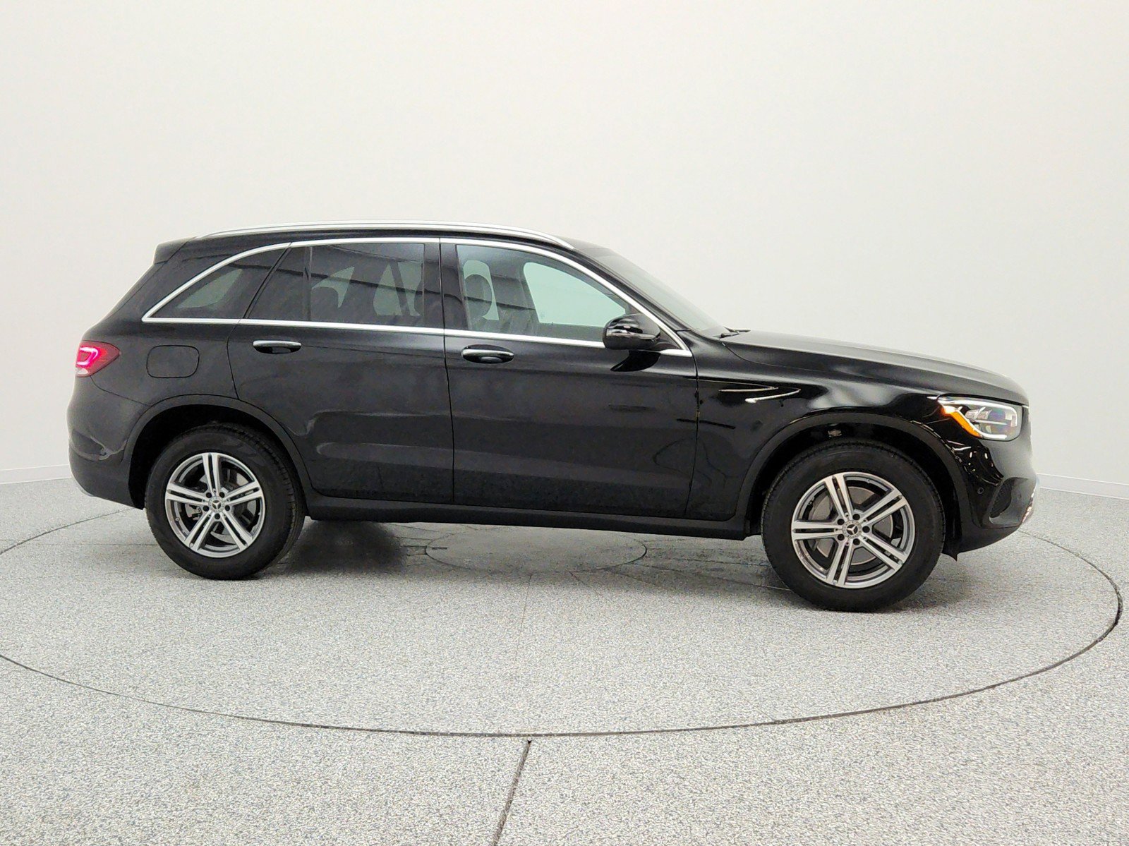 Certified 2022 Mercedes-Benz GLC 300 image 4